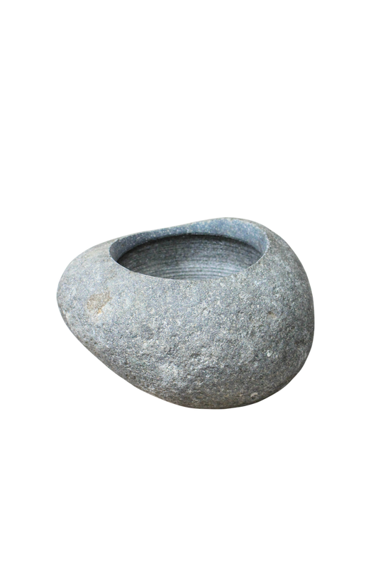 River Stone Planter Pot 22.2