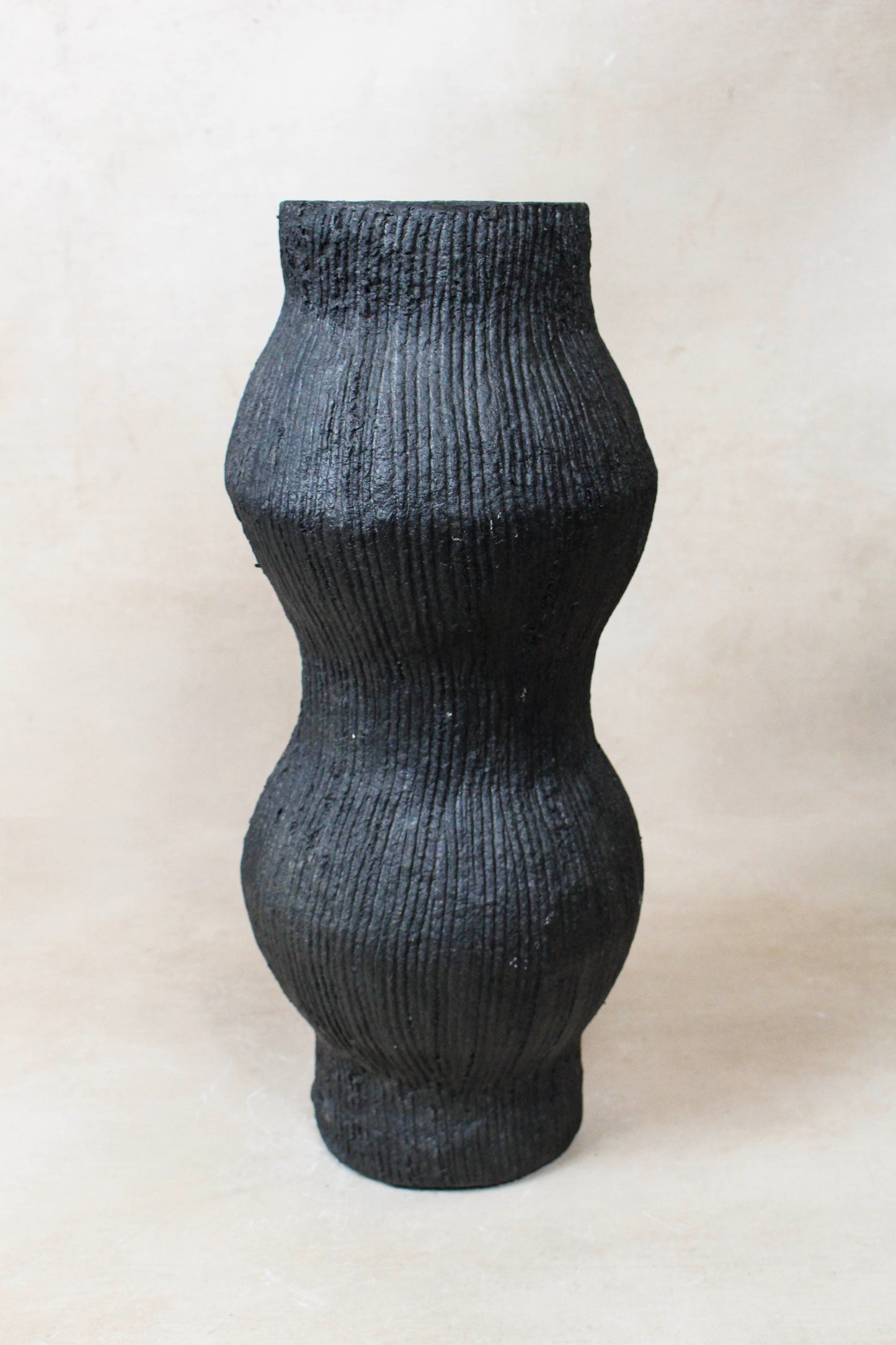 Gege Paper Mache Vase Carbon  Nº 50