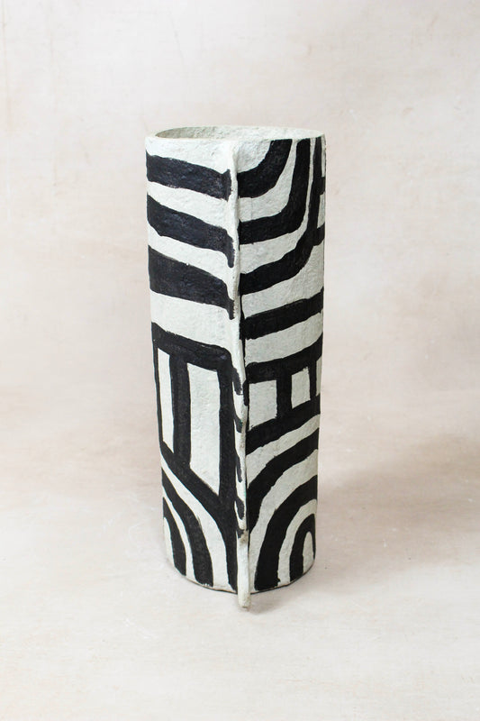 Ligagasi Paper Mache Vase Nº 53