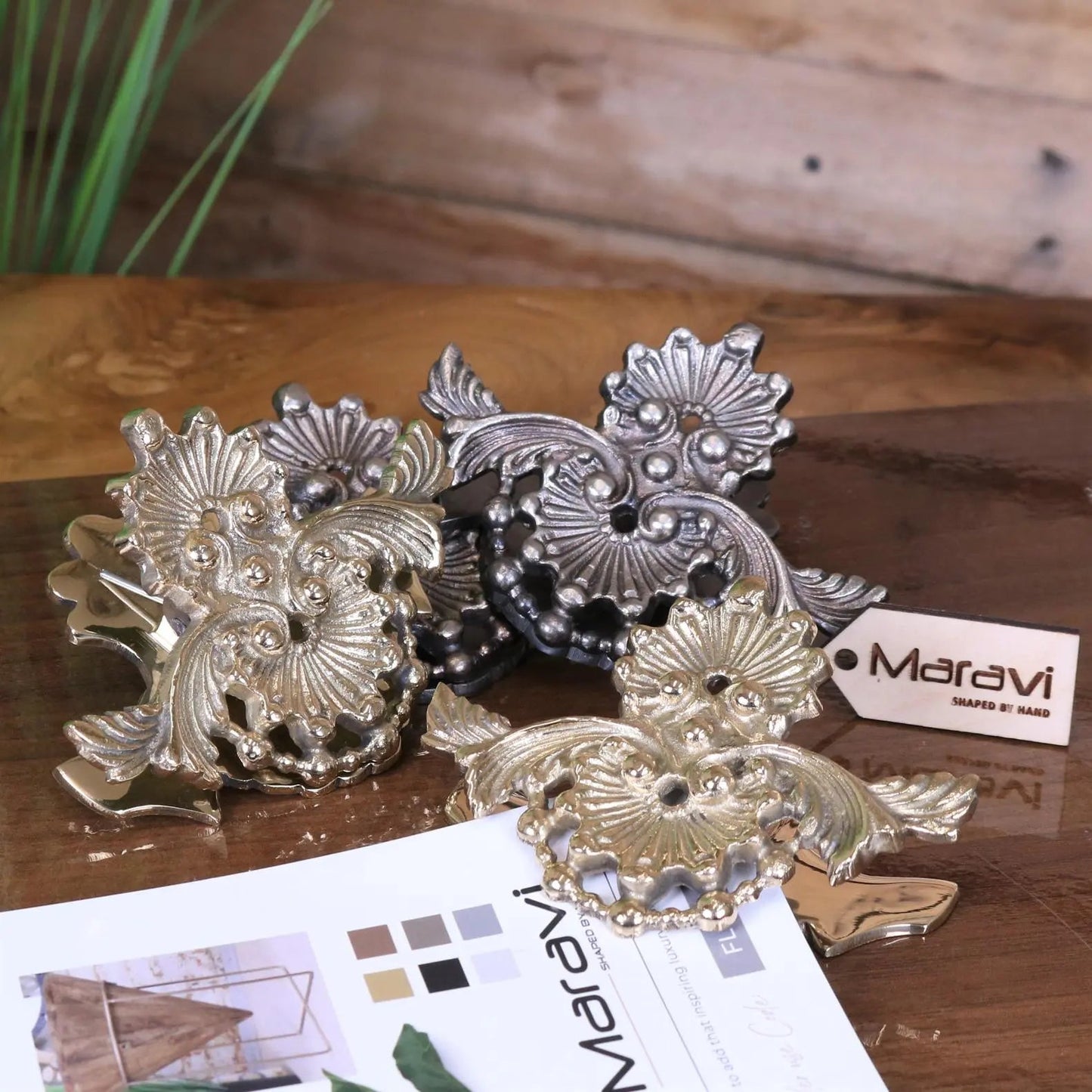 Kui Ornate Victorian Design Luxury Paper Clip Set of 2