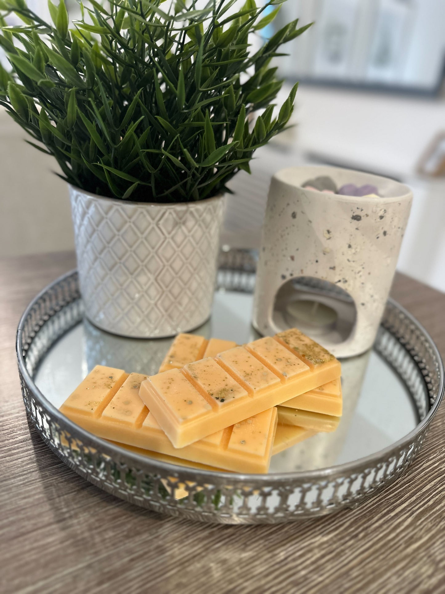 Tropical Crème Wax Melts Sweet, Creamy & Sun-soaked