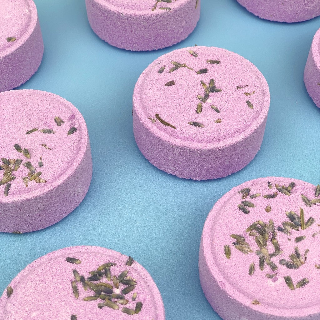 Relax Aromatherapy Shower Steamer in Box - Clary Sage, Lemon, Lavender and Lavender Seeds