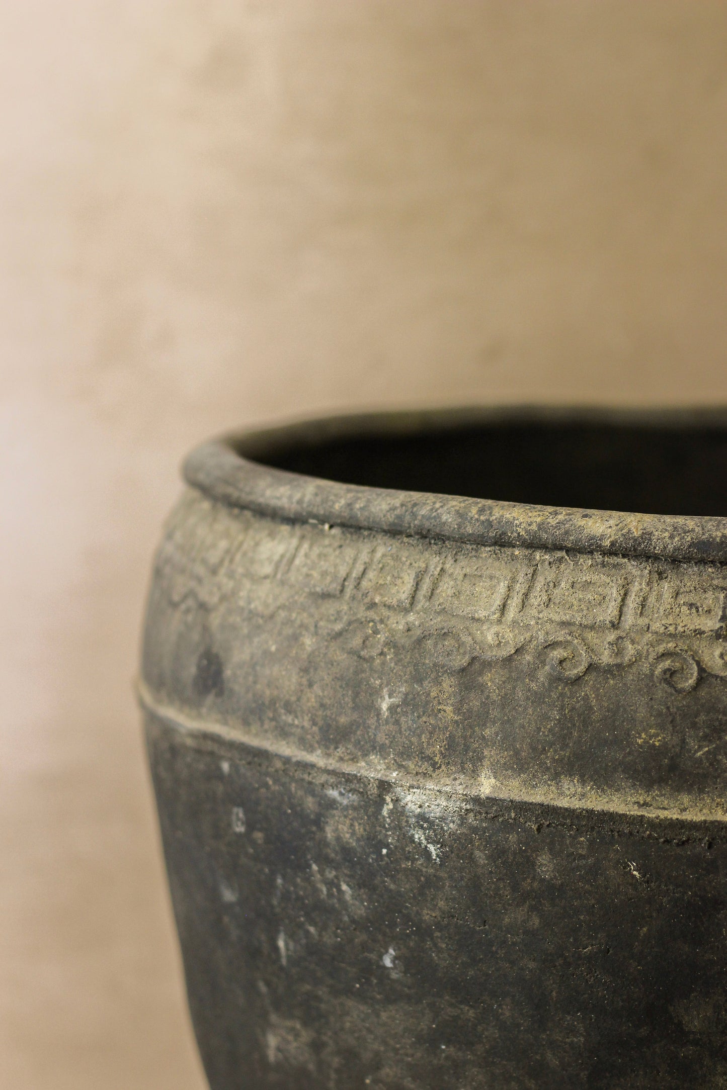 Vintage Black Asian Pots - VB02