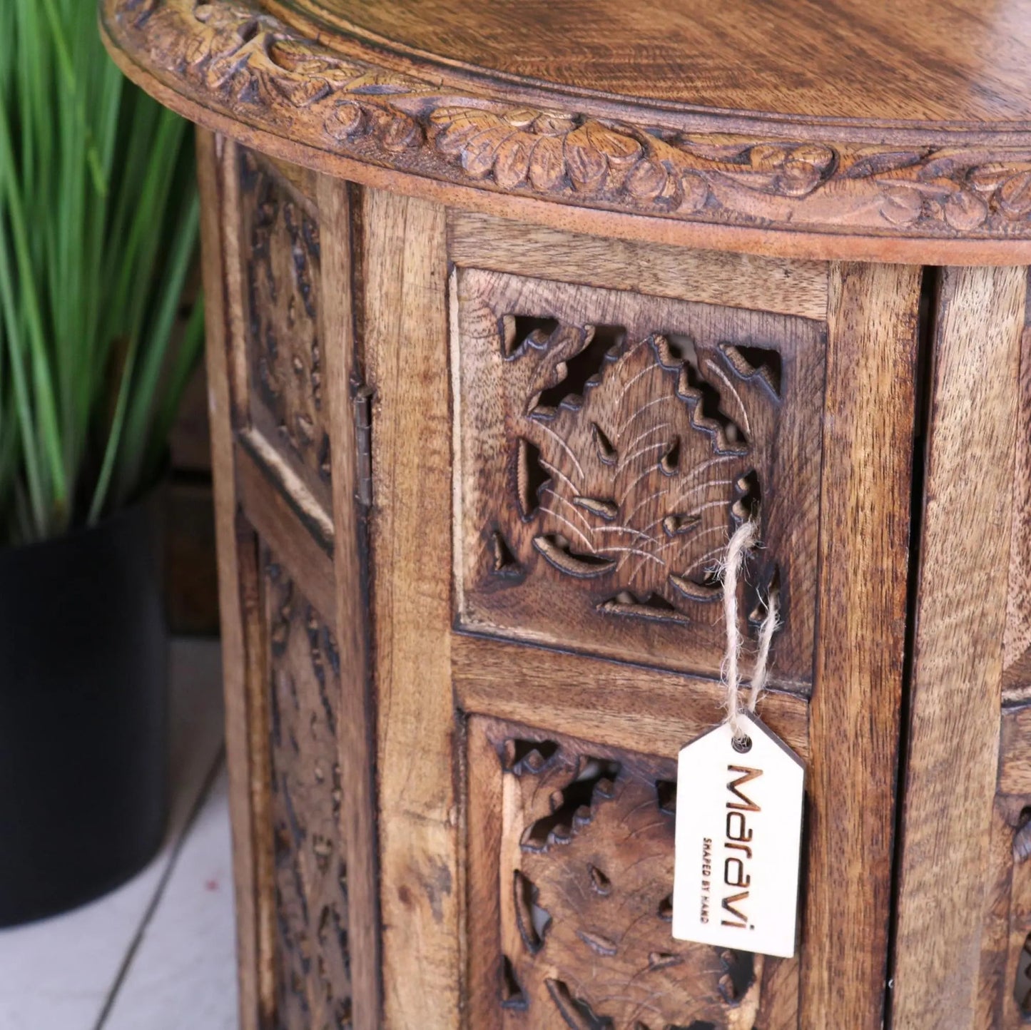Rengali Large Mango Wood Side Table Leaf Carving