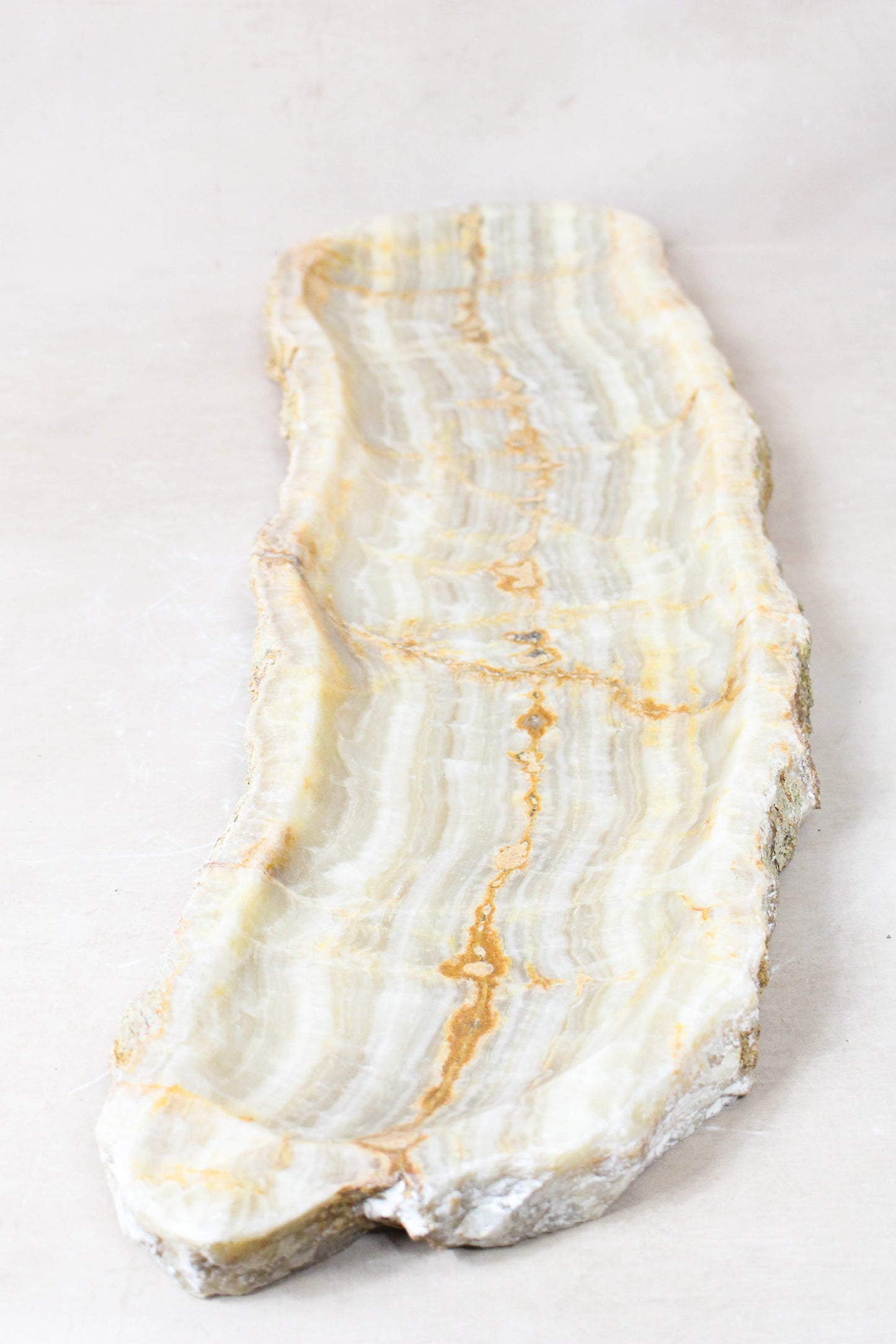 Premium Onyx Tray Raw Edge POB 24