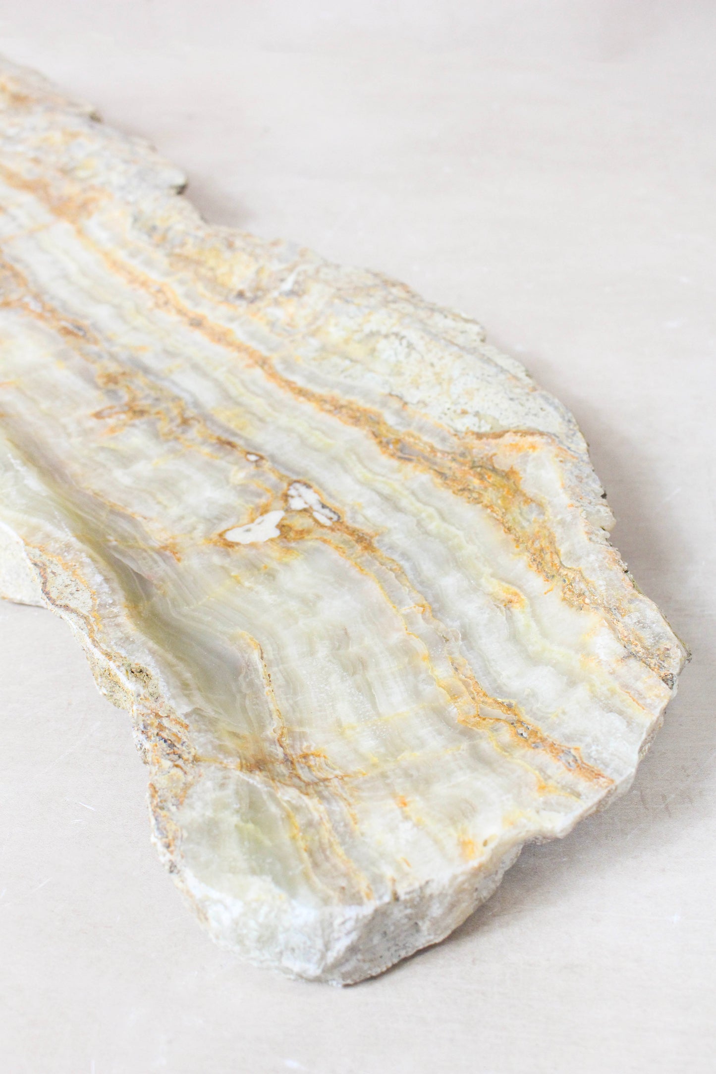 Premium Onyx Tray Raw Edge POB 25