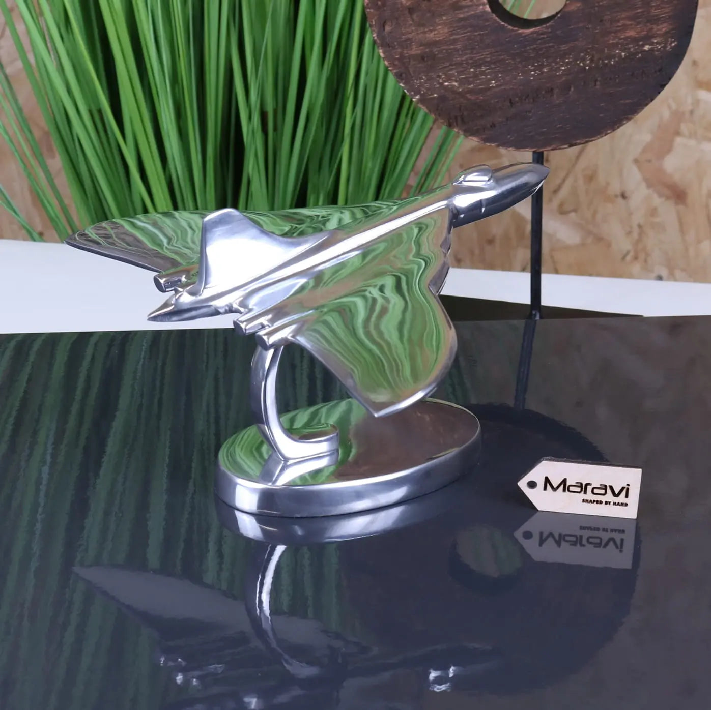 Saran Vulcan Bomber Model Fighter Plane 20cm