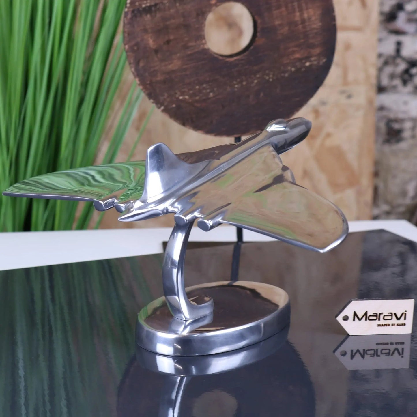 Saran Vulcan Bomber Model Fighter Plane 20cm