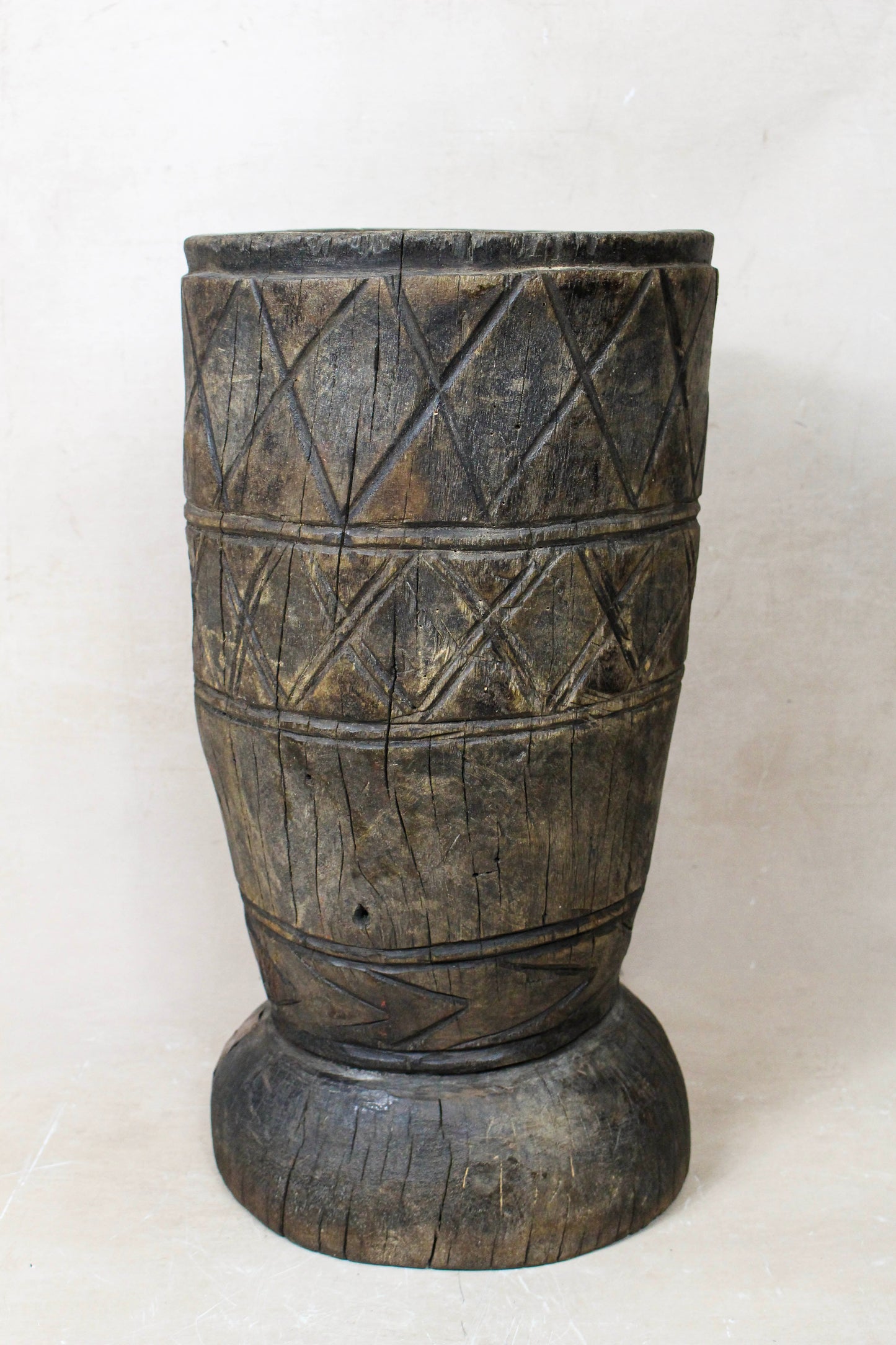 African Grain Stomper Table \ Planter  - 155.15