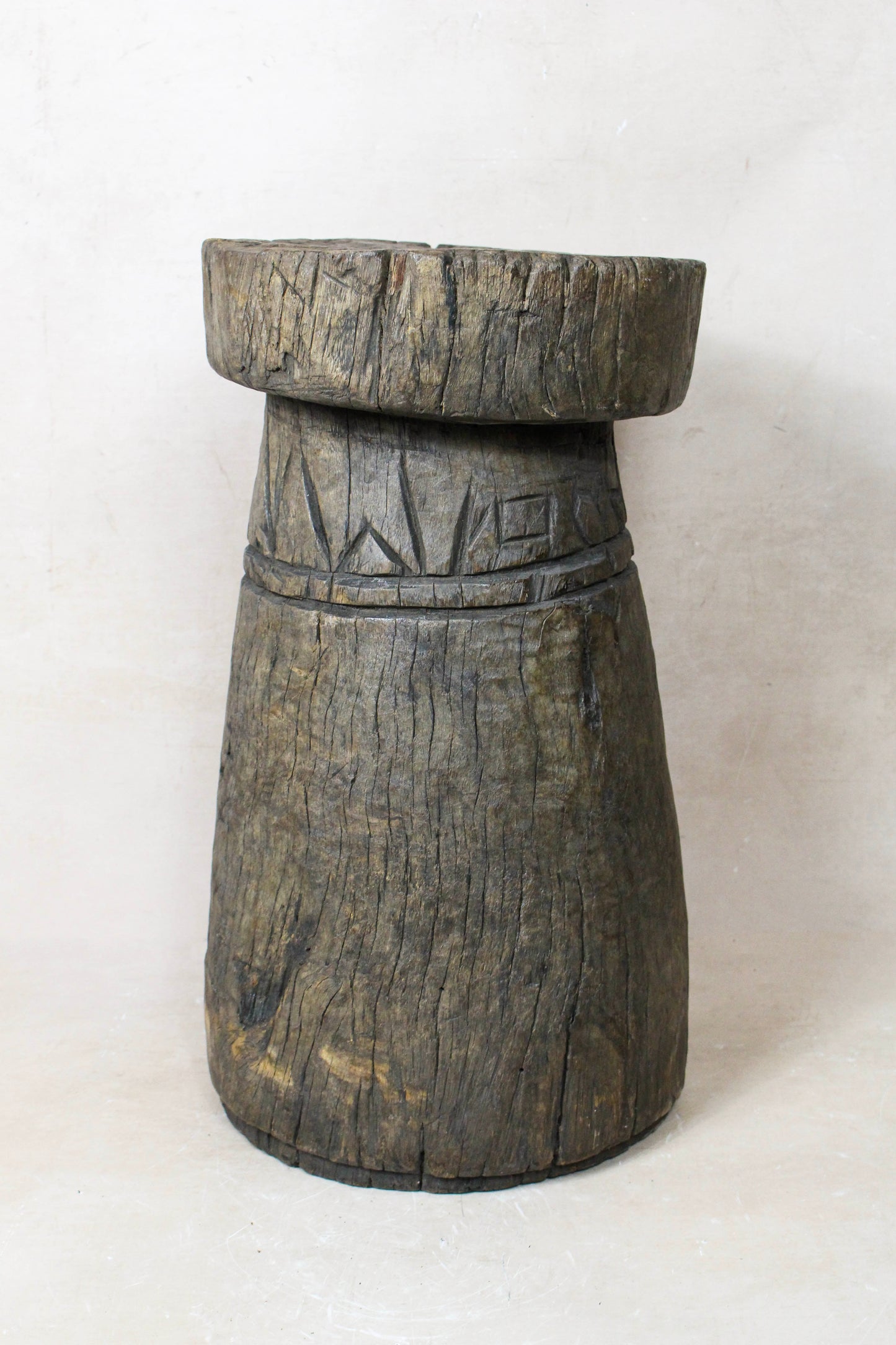 African Grain Stomper Table \ Planter - 155.16