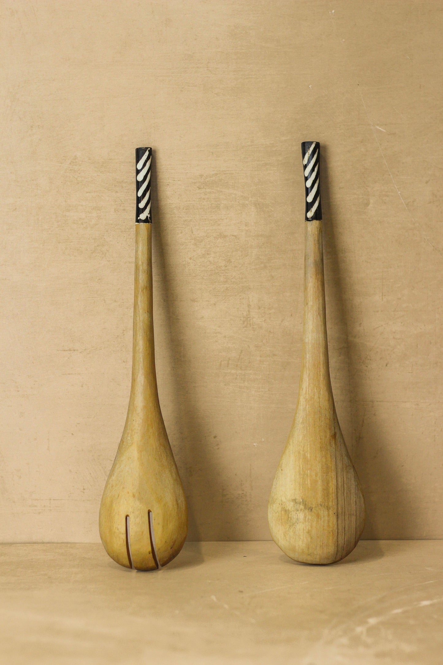 Kenya Salad Servers - 59.2