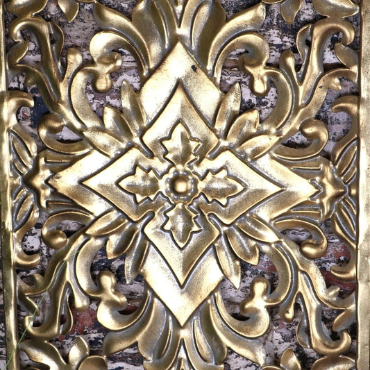 Talwara Filigree Gold Wall Art Metal