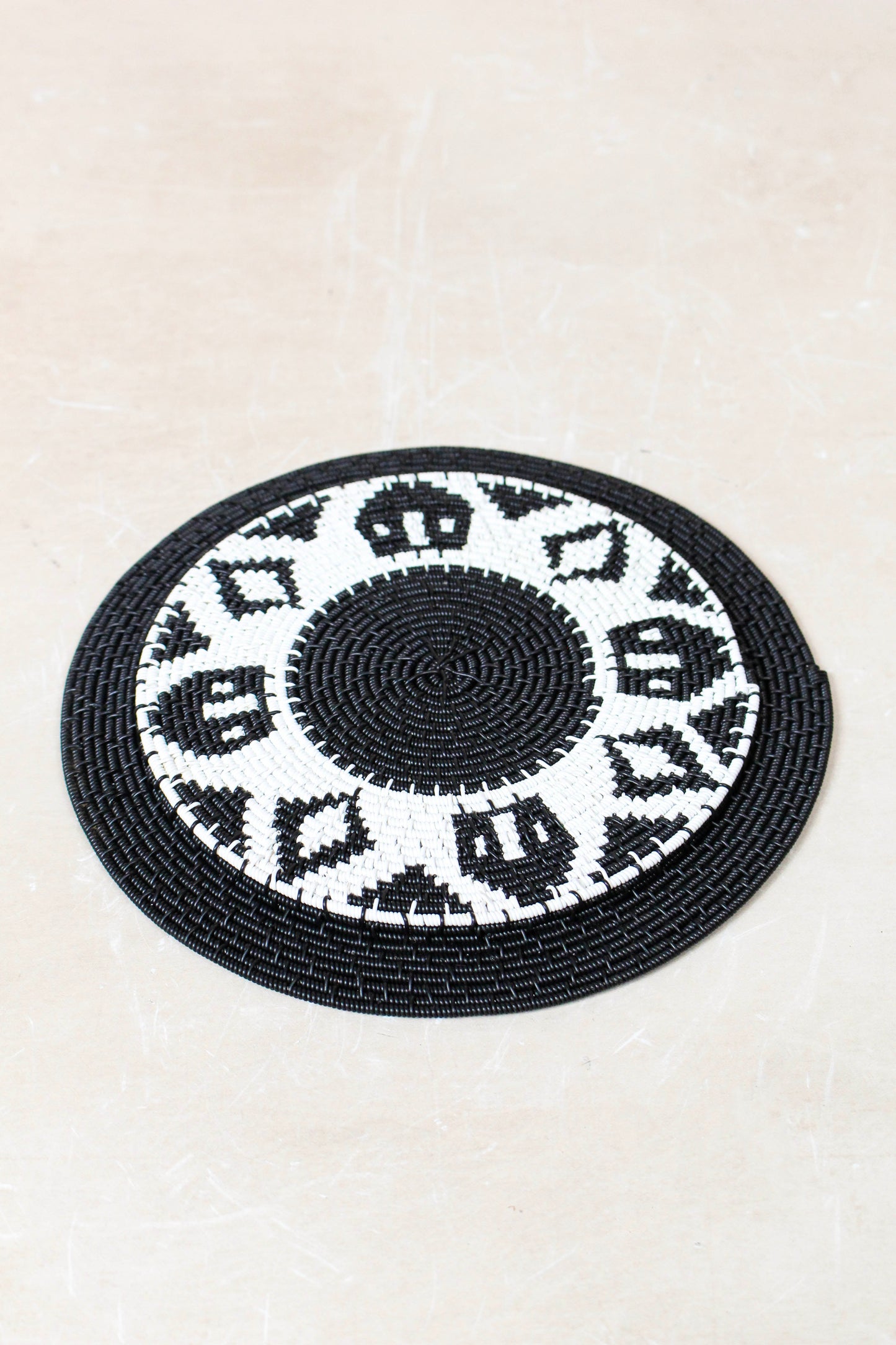Zulu Telephone Wire Plate -  26.3