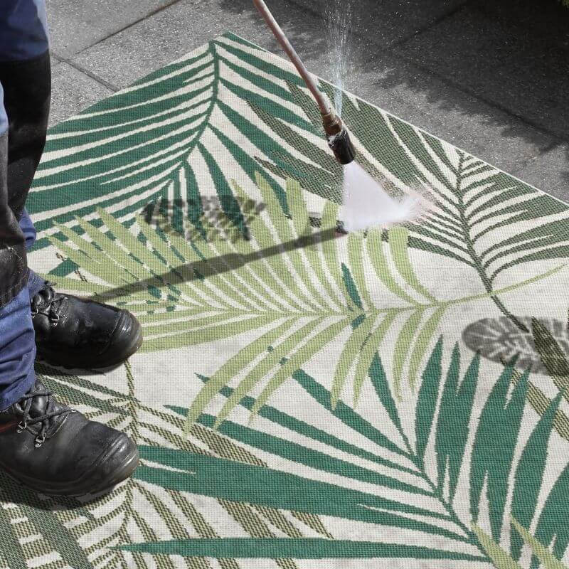 Indoor Outdoor Vai Green Rug – Floral Design