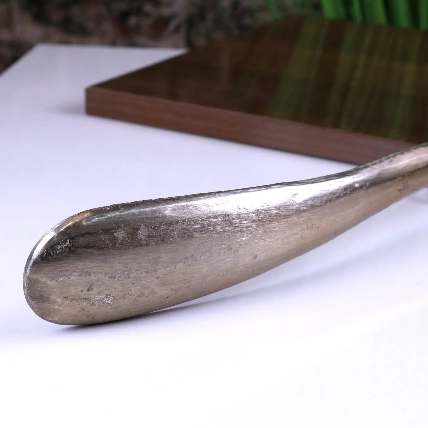 Kaisa Horse Head Antique Style Shoe Horn Antique Gold