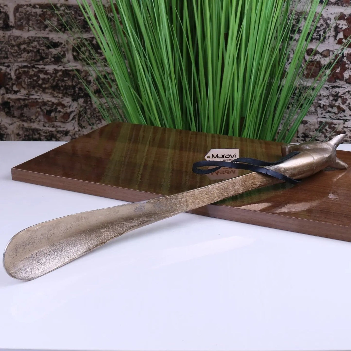 Kaisa Horse Head Antique Style Shoe Horn Antique Gold