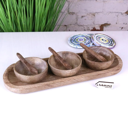 Karuna Mango Wood Serving Bowl Set of 3 with Tray