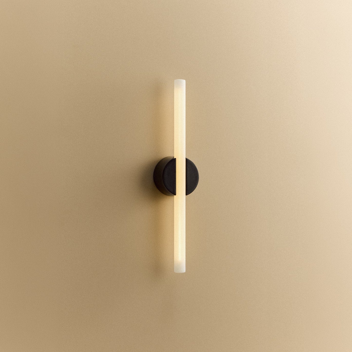 Kilter 1.0 Wall Light in Dark Grey