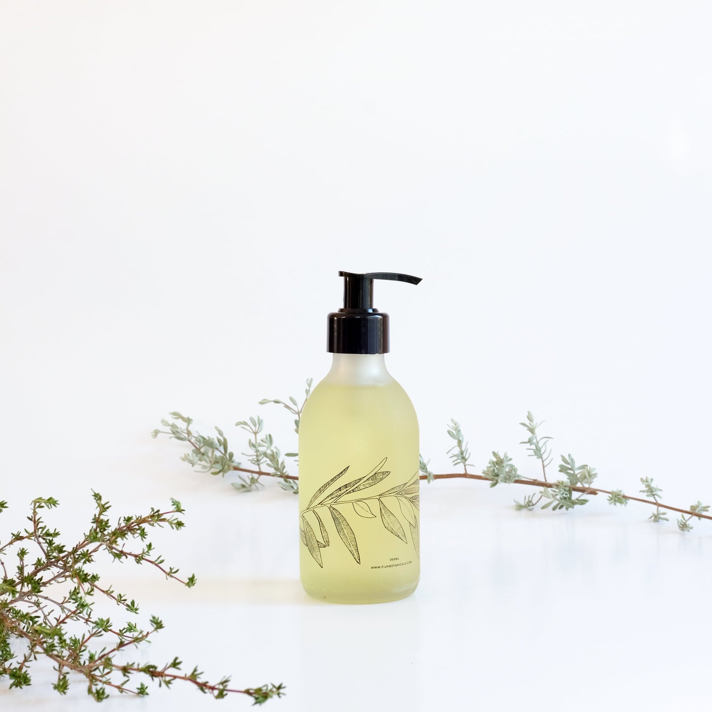 Body Oil: //Khawa