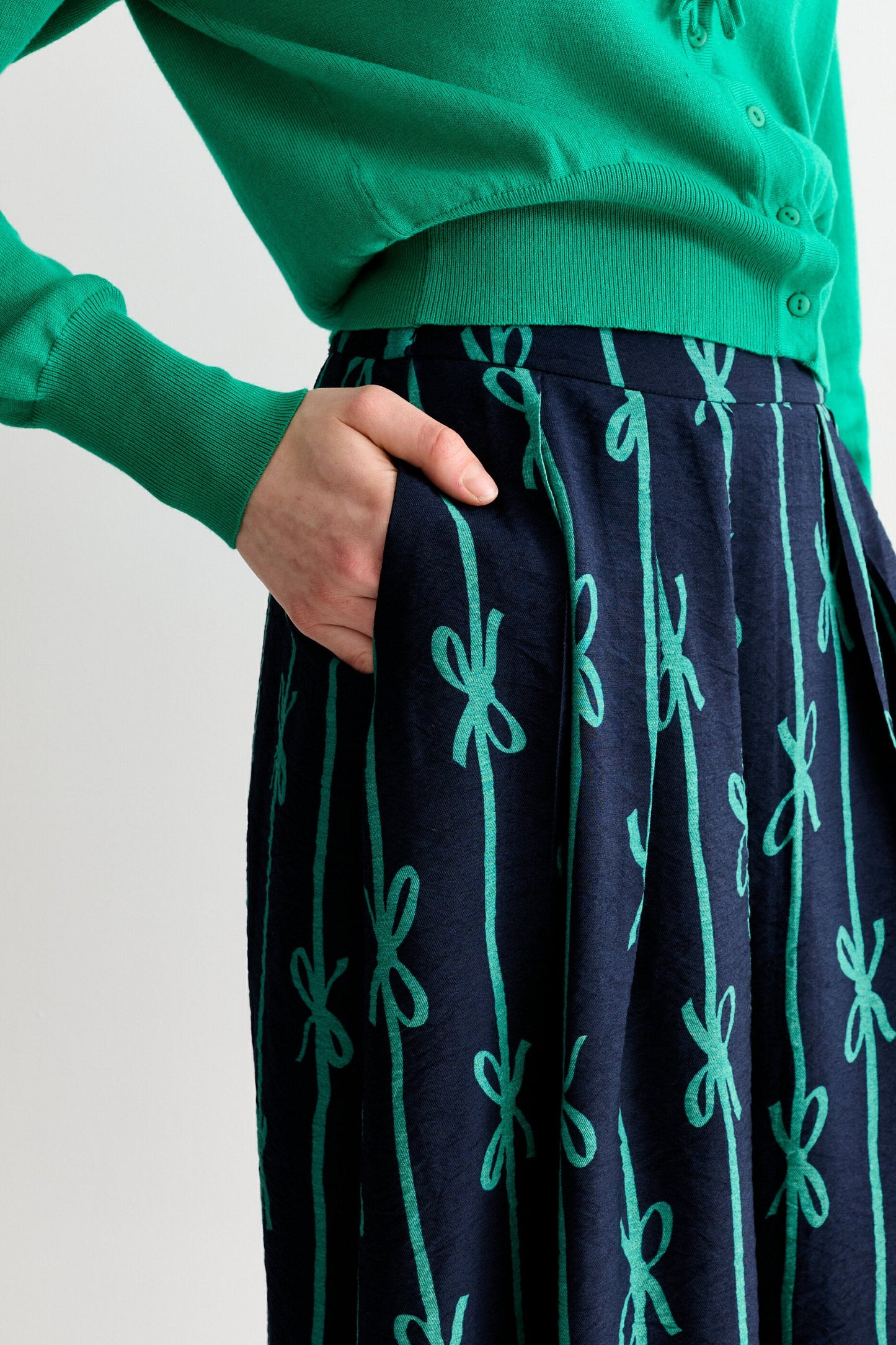 Lizea Tie Up Midi Skirt - Navy