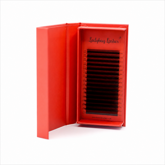 Brown 4D Clover Lashes – 16 Row Mixed Tray
