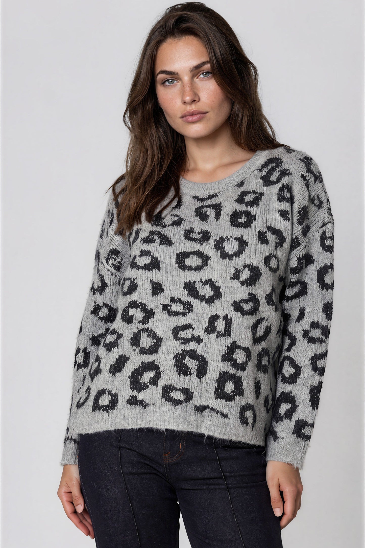 Grey Leopard Pattern Wool‑Blend Knit Jumper