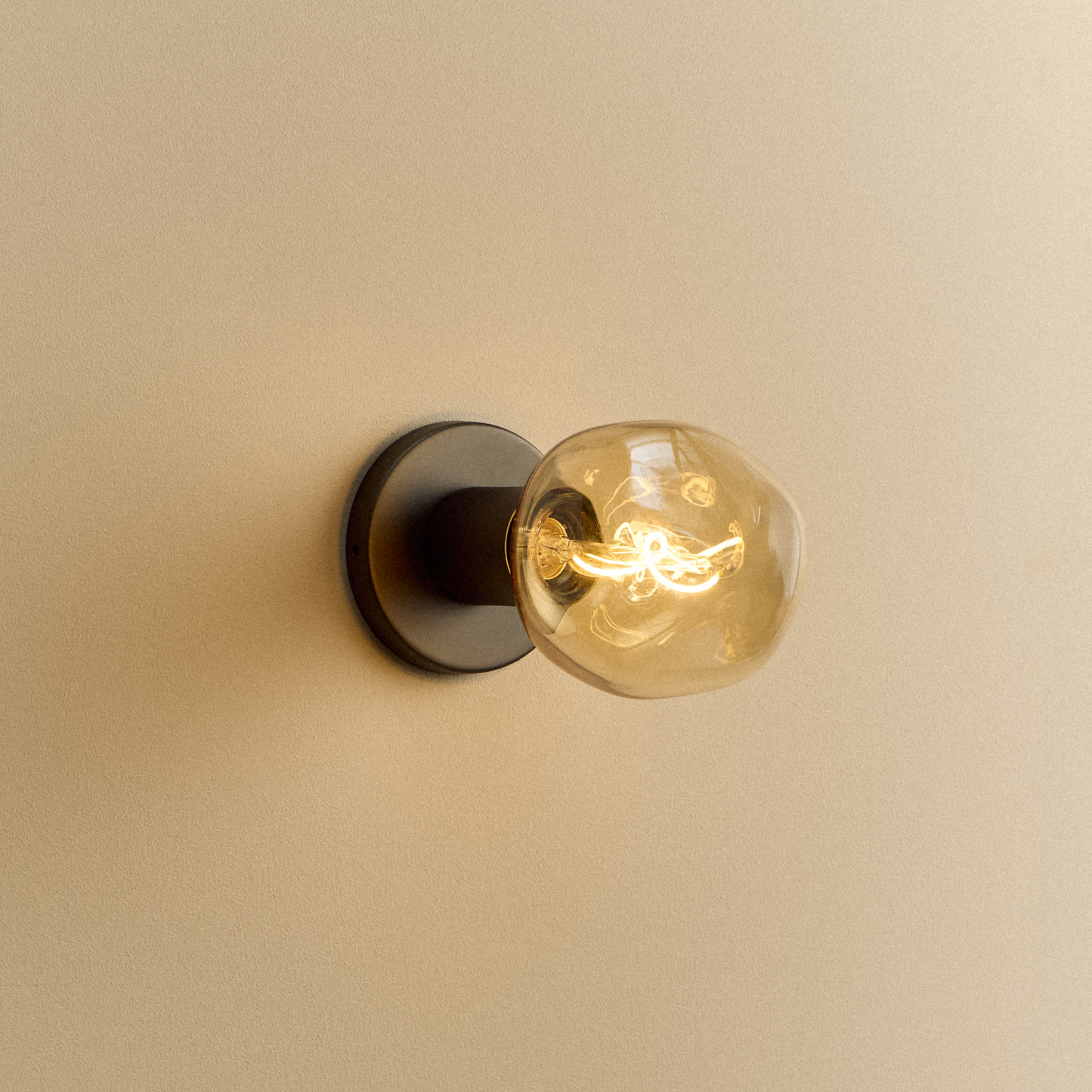 Lochan Wall Light in Graphite + Voronoi I