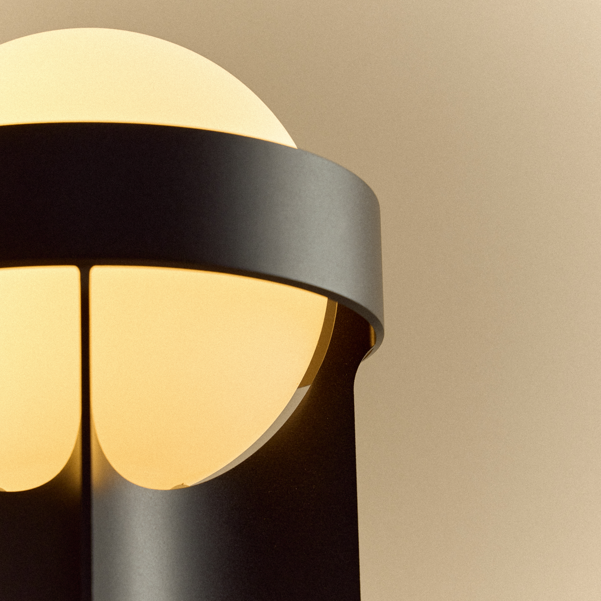 Loop Table Lamp in Dark Grey + Sphere IV
