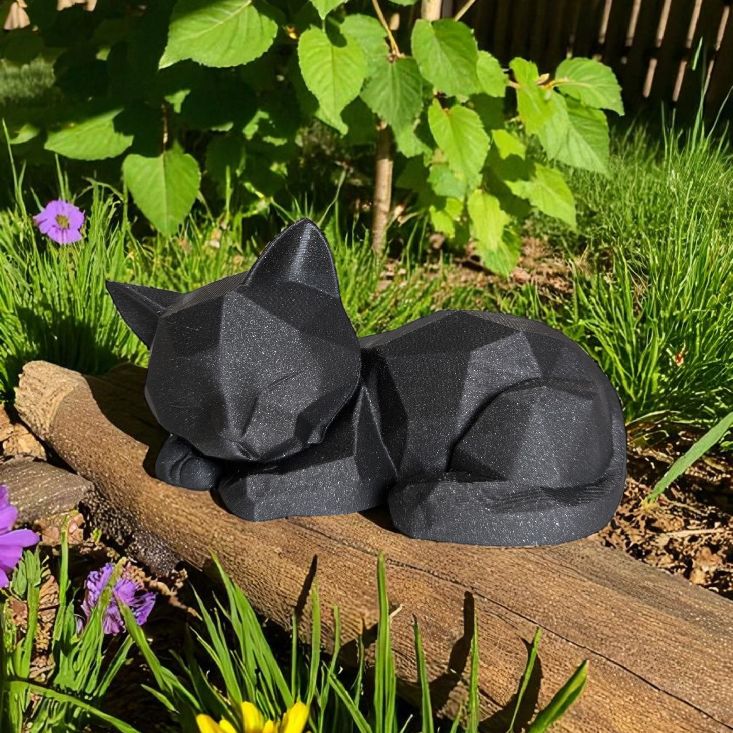 Sculpture #31 | Low Poly Kitten Statue | Modern 3D Printed Cat Sculpture