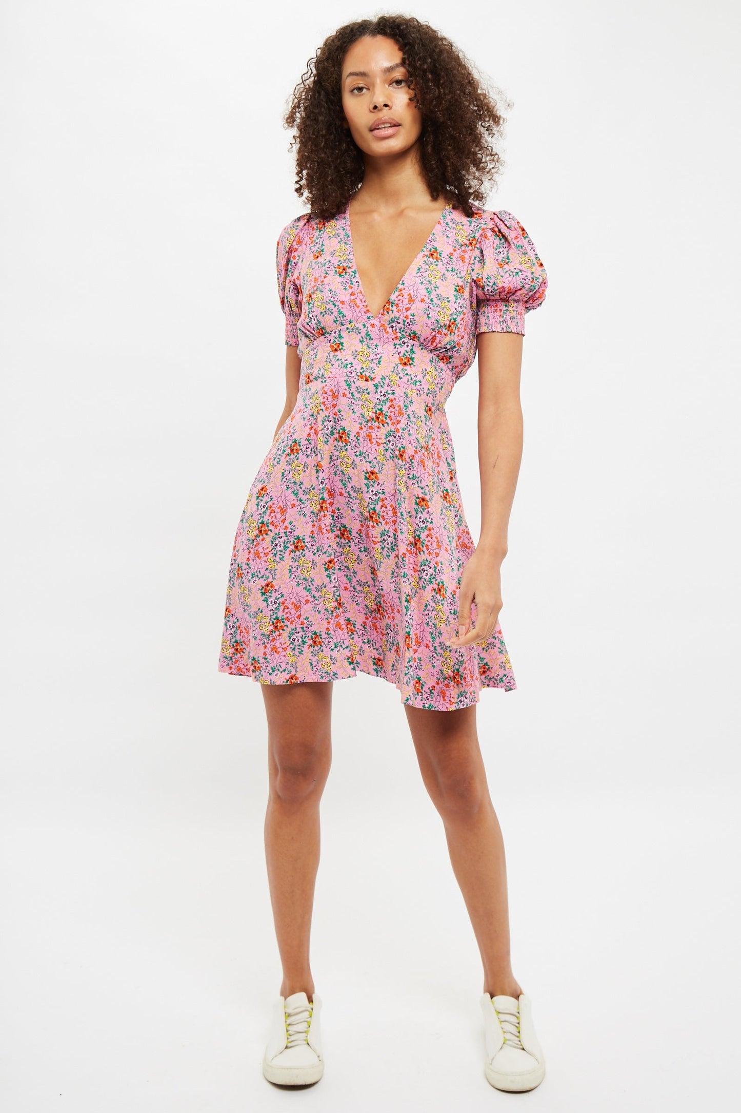 Louche Merle Flower Show Print V Neck Short Sleeve Tea Dress Pink