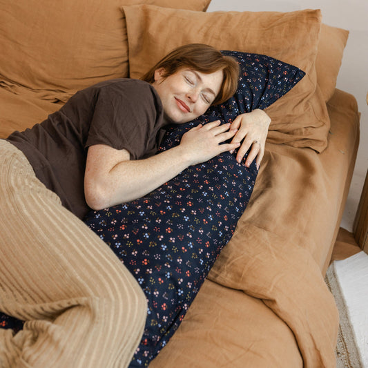 MINICAMP Long Maternity & Lumbar Support Pillow with Organic Cover in Navy Blue