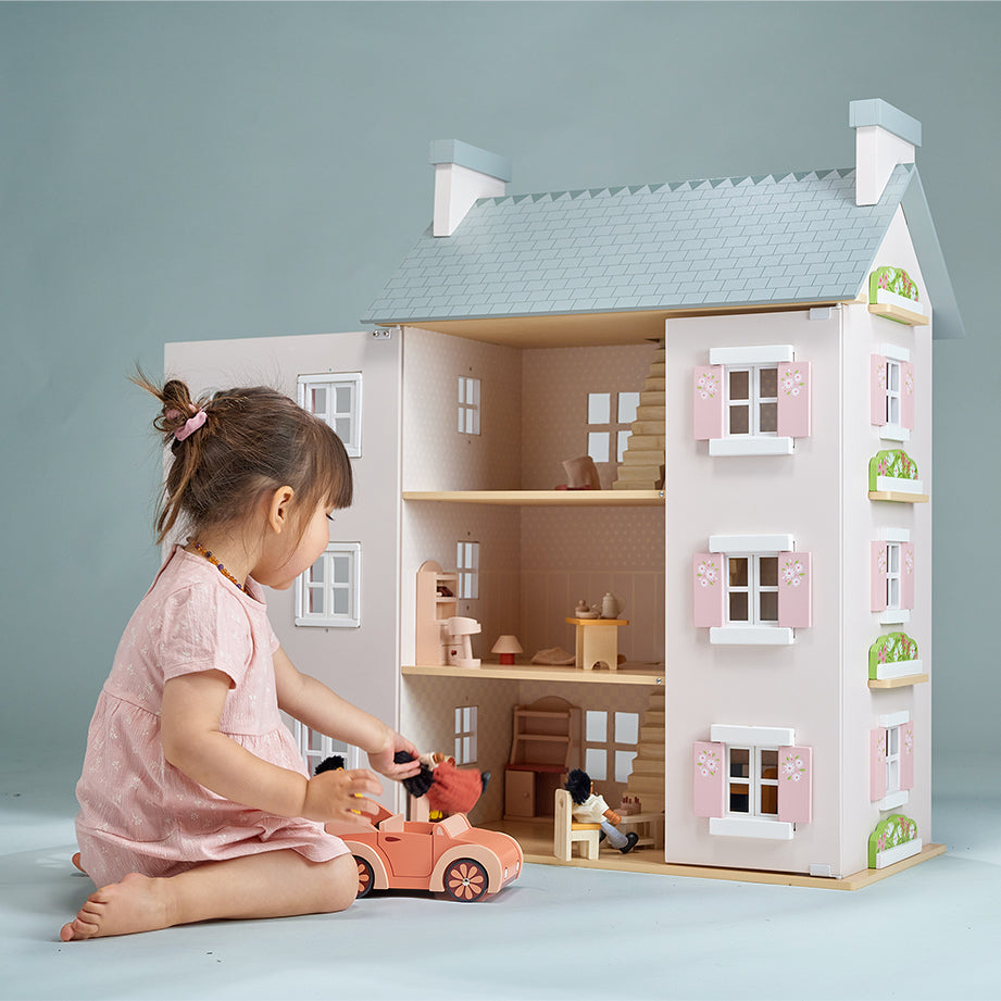 Dolls House Car