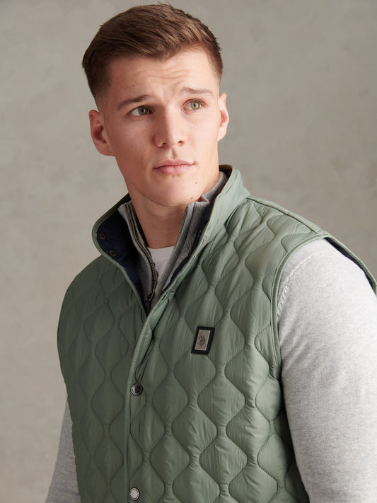 Mens Onion Quilt Lightweight Gilet Sea Spray
