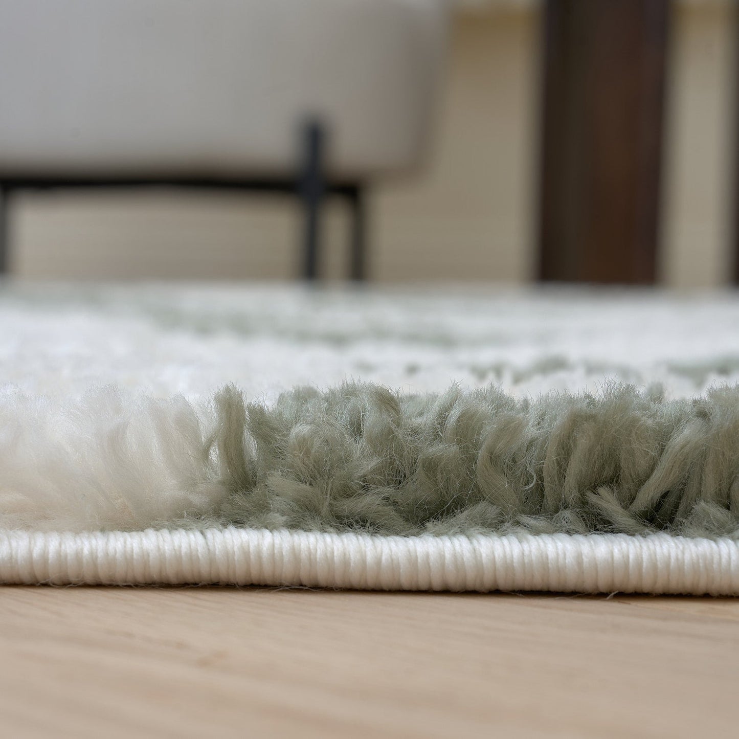 Moodi Shaggy Green Erosan Rug