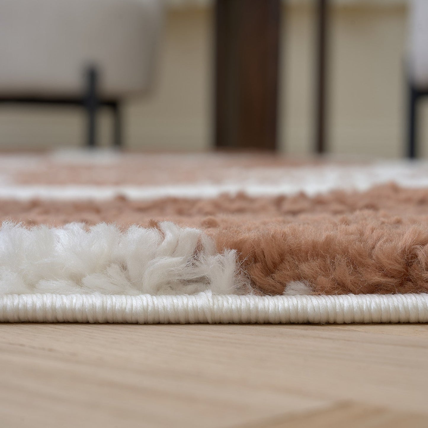 Moodi Shaggy Terra Froth Rug