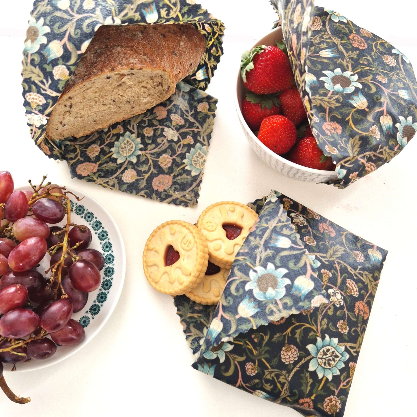 Honey Bee Good British Beeswax Set of 3 Handmade Beeswax Wraps | William Morris Evenlode Blue