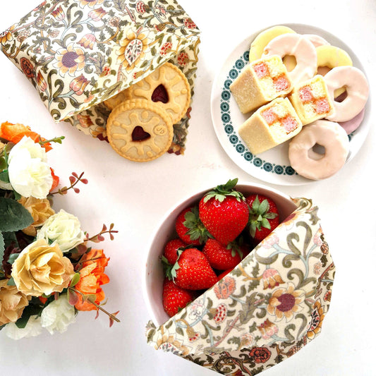 Honey Bee Good British Beeswax Set of 3 Handmade Beeswax Wraps | William Morris Evenlode Natural