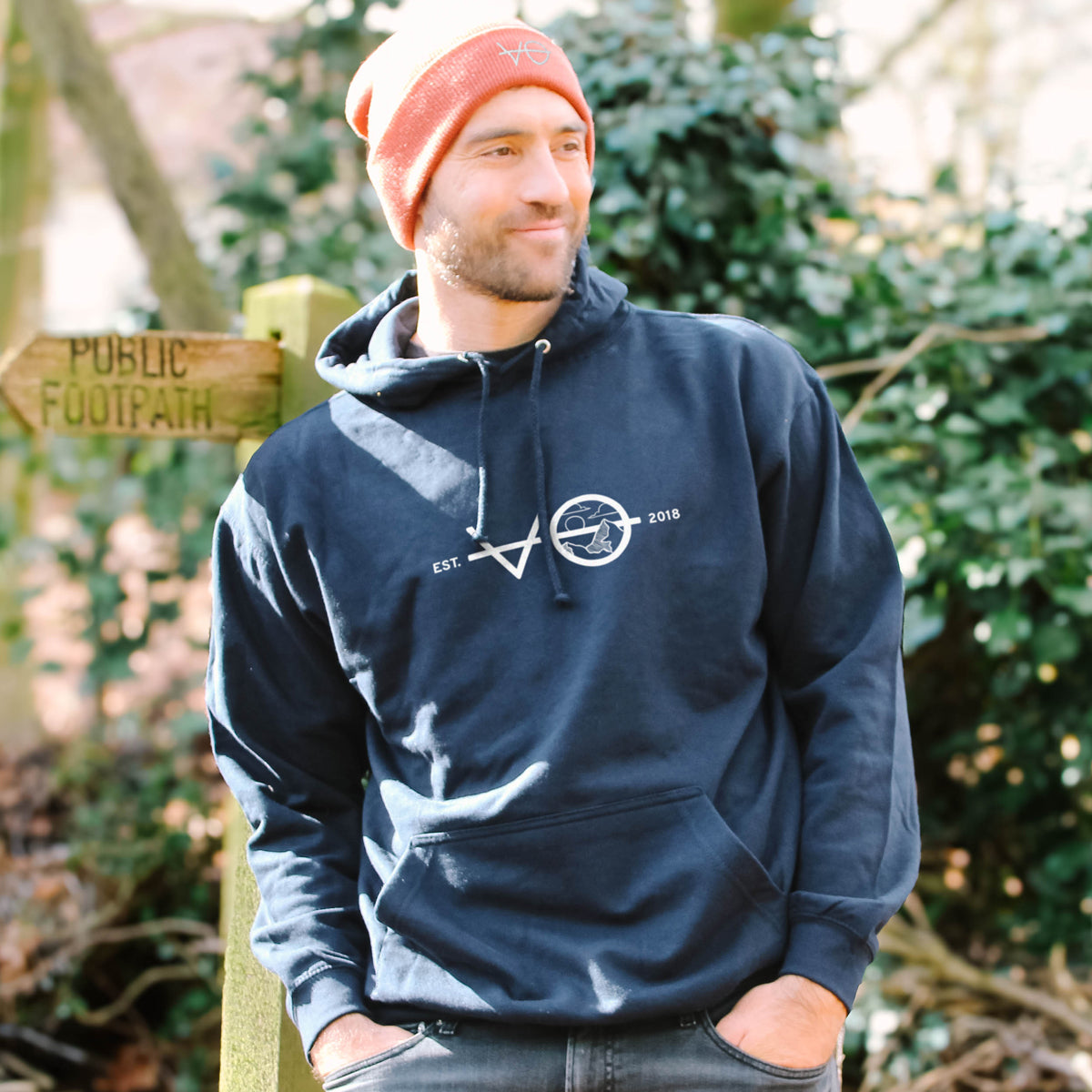 Crest Hoodie (Unisex)