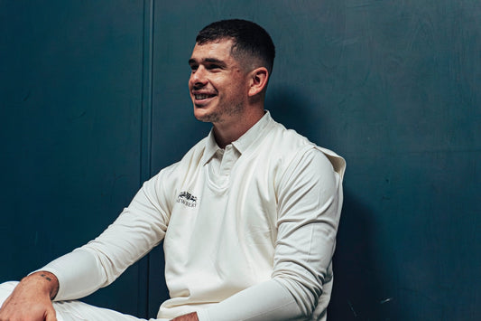 Playing Sweater Sleeveless