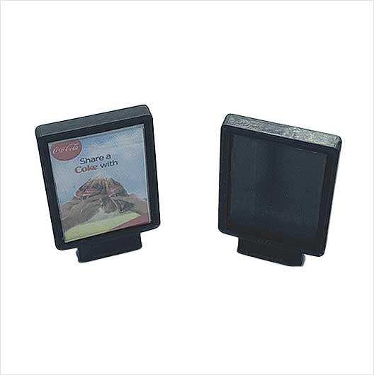 OO Scale Pre-Coloured Street Advertising Billboard (2 Pack)