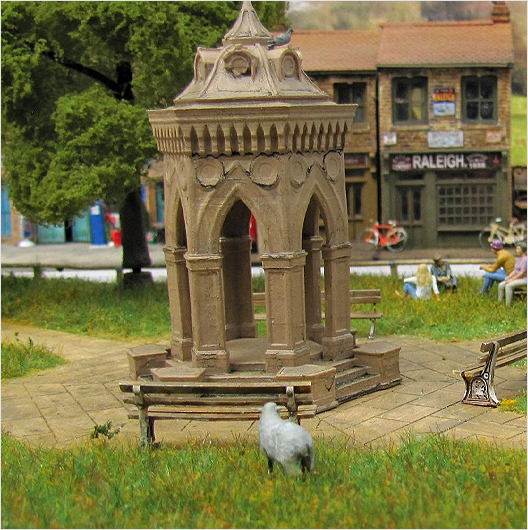 OO Scale Ready to Paint Memorial / Folly