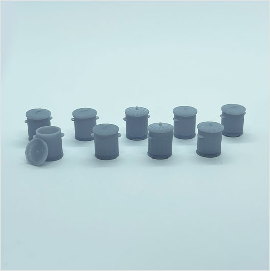 O Scale Ready to Paint Galvanised Metal Bin with Removable Lid