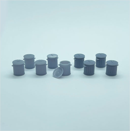OO Scale Ready to Paint Galvanised Metal Bin - Mixed Pack