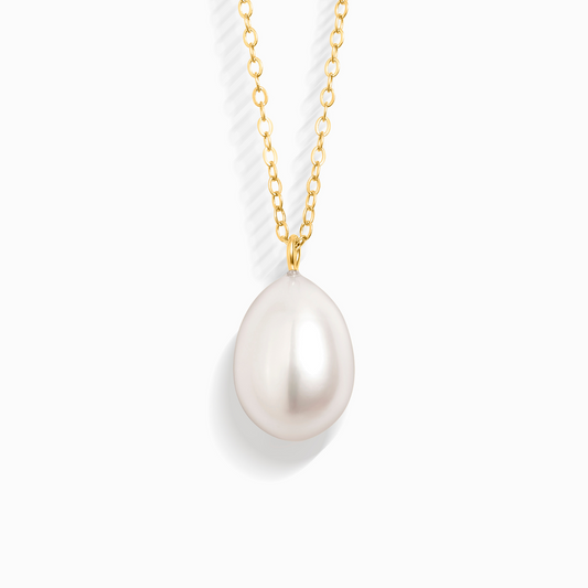 Large Freshwater Pearl Pendant Necklace in 18k Gold Vermeil