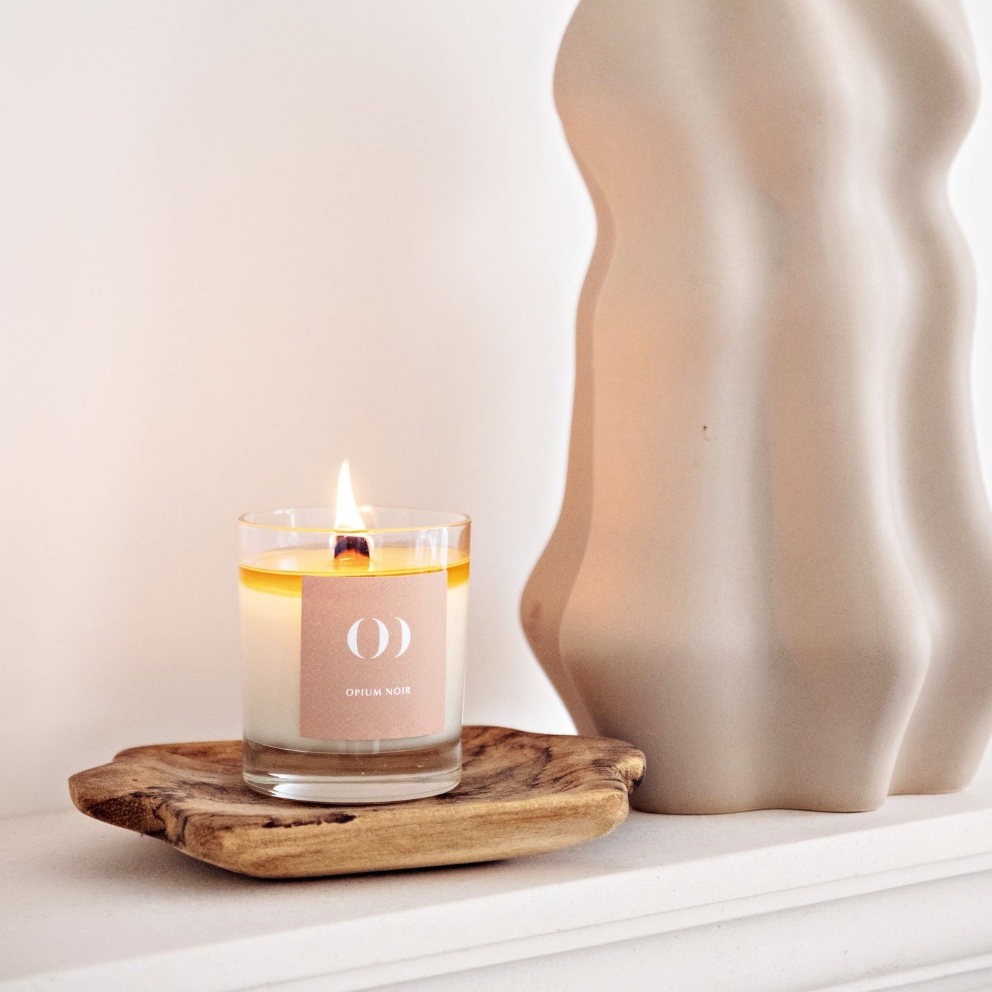 OPIUM NOIR CANDLE (CLASSIC COLLECTION)