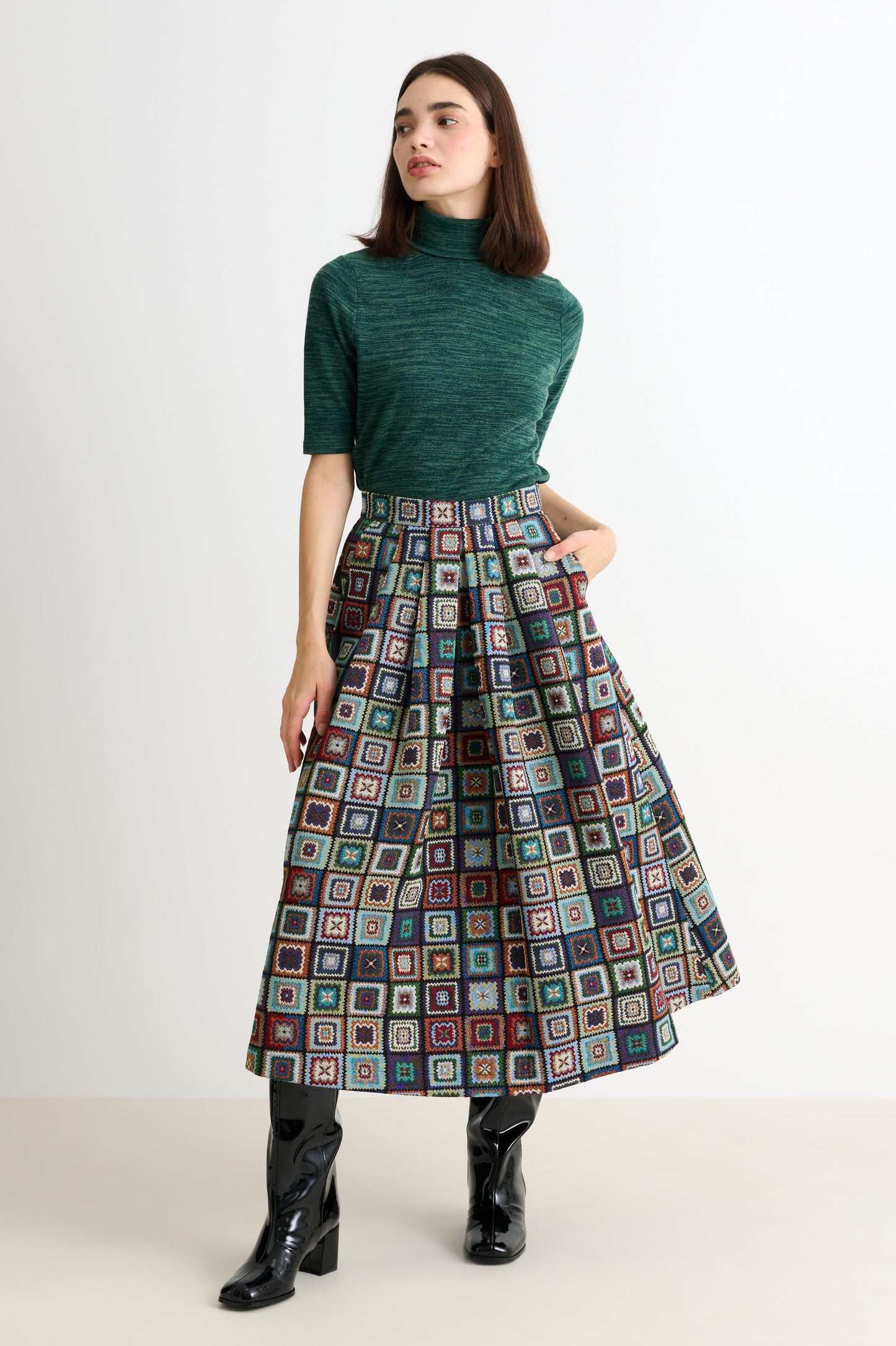Pasadena 70'S Patch Jacquard Midi Skirt