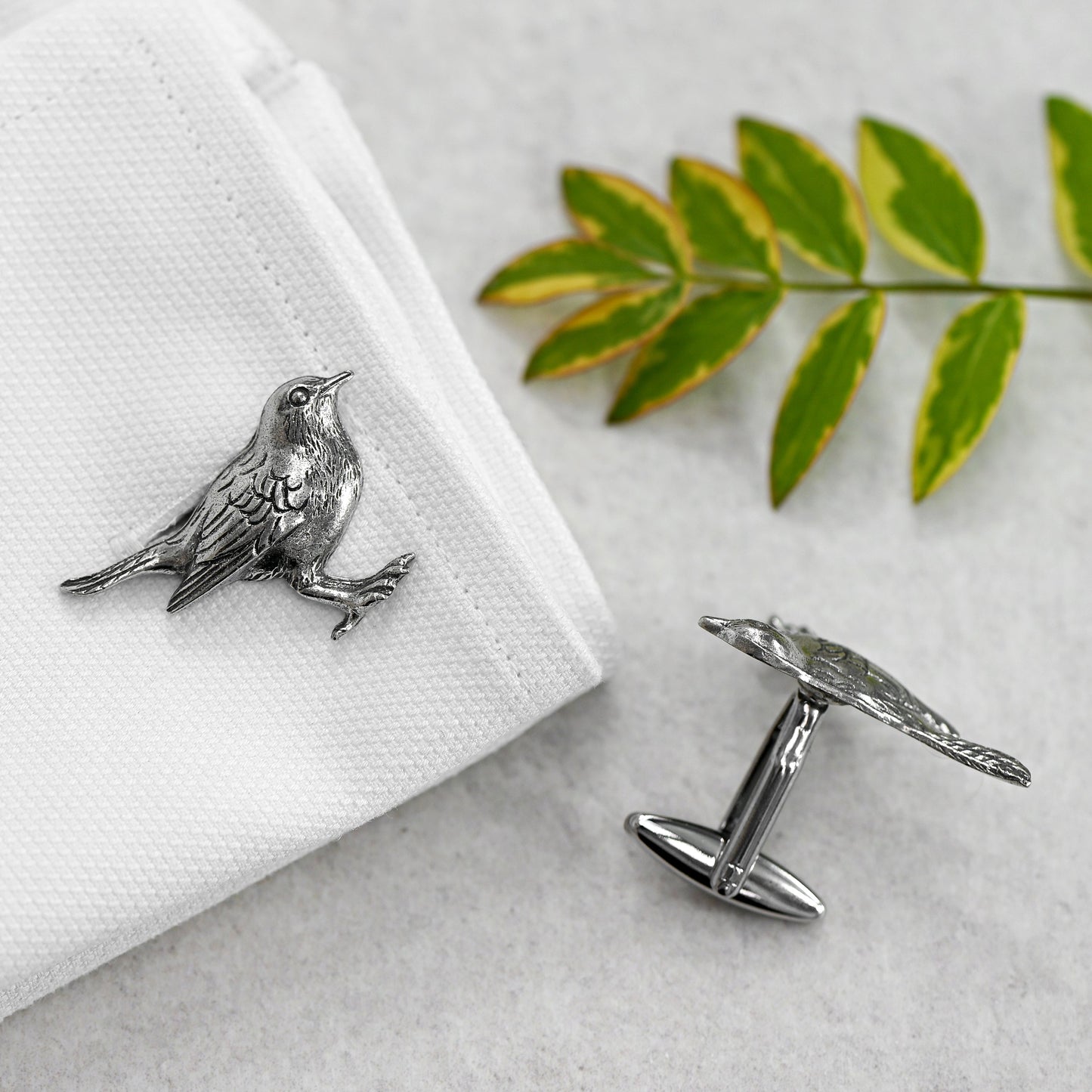 Men's Large Garden Robin Cufflinks