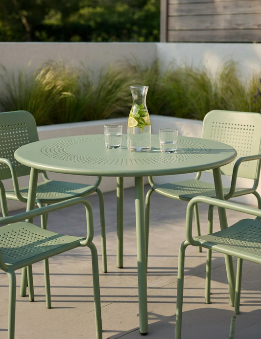 Porto 4 Seater Round Dining Set in Moss