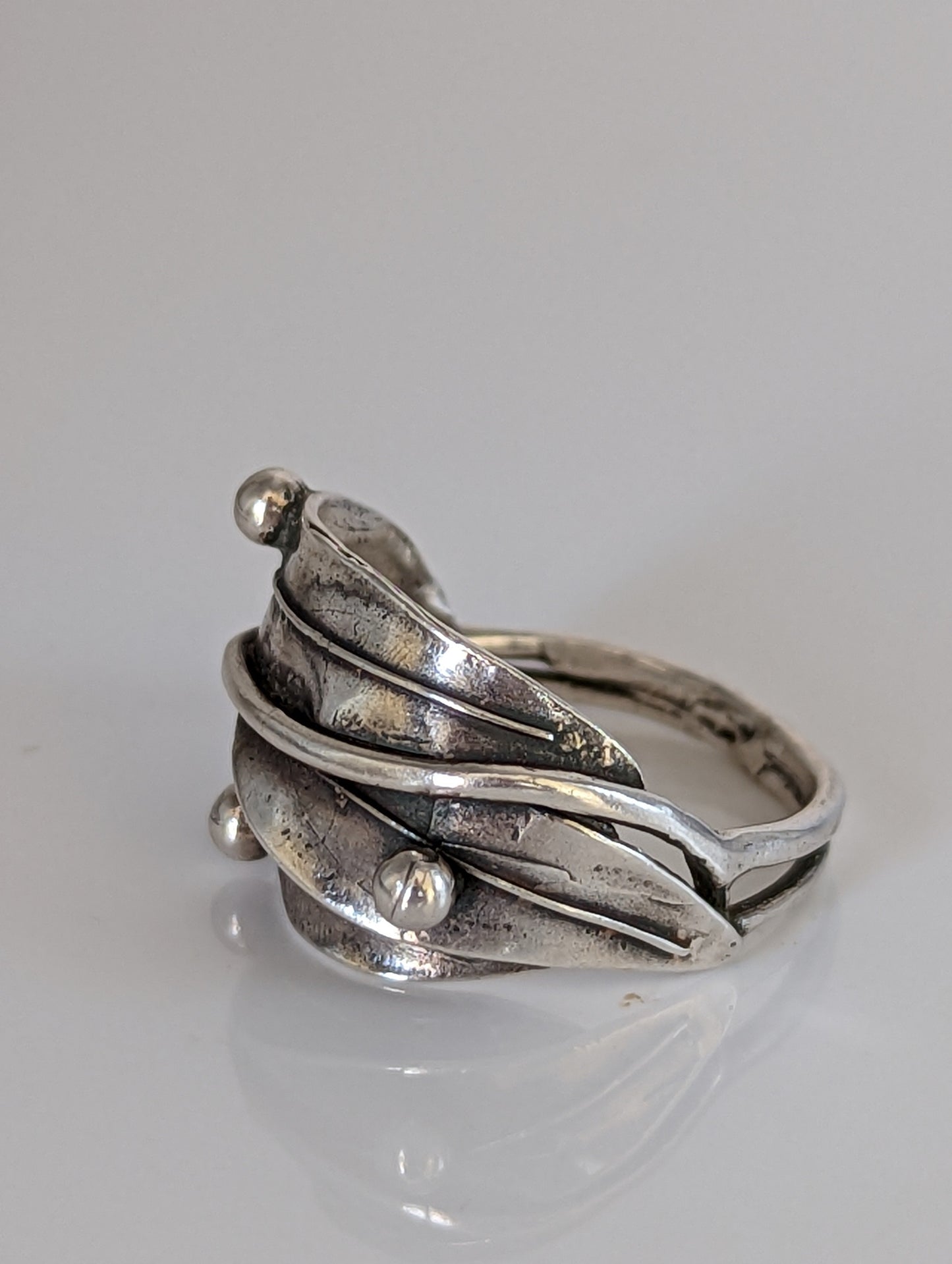 925 Silver Leaves Ring with Silver Buds – Nature-Inspired Gift