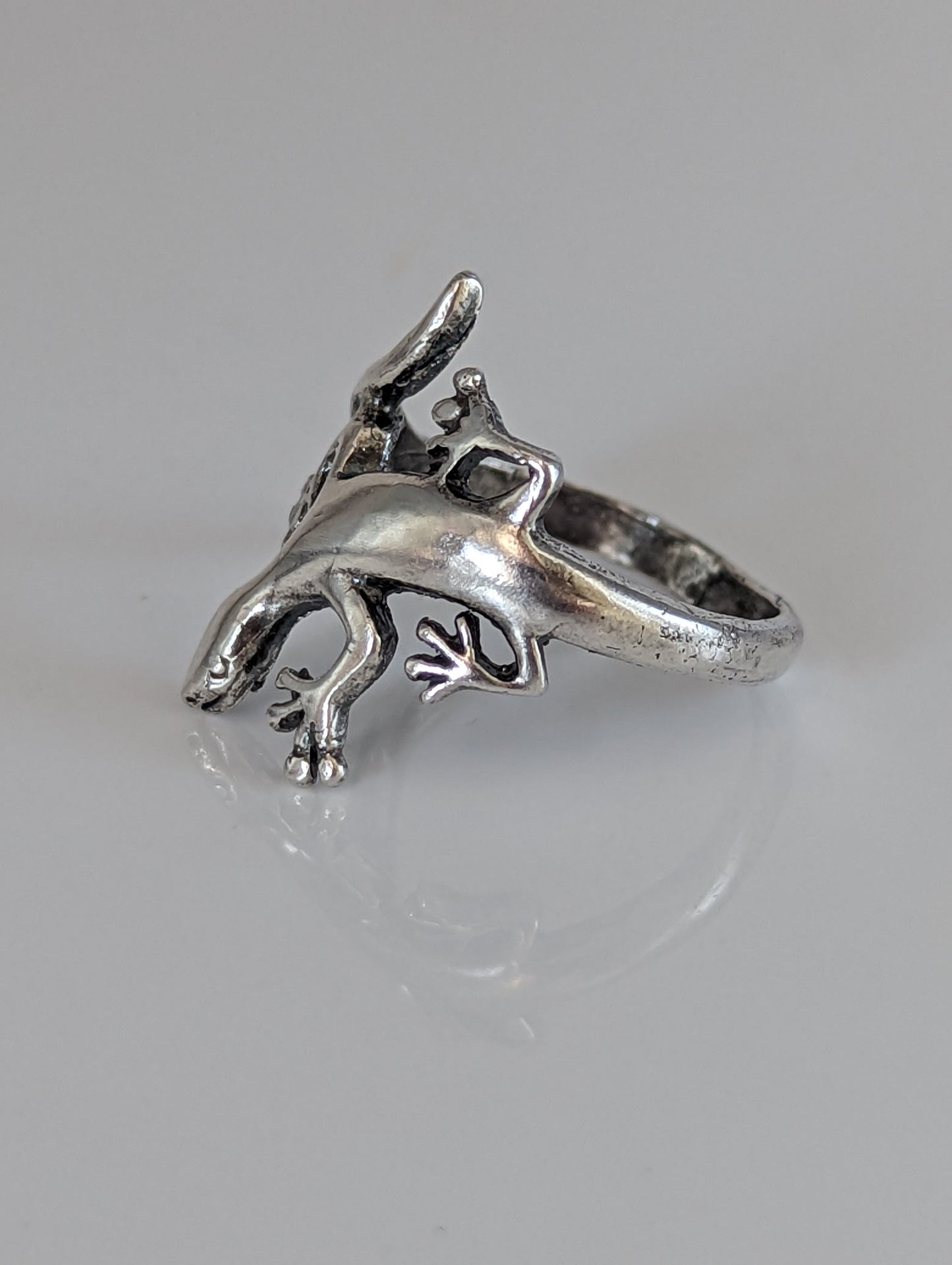 Silver Steed Lizard Ring